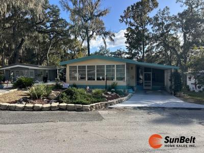 Photo 4 of 55 of home located at 2361 NW 47th Circle Lot 102 Ocala, FL 34482