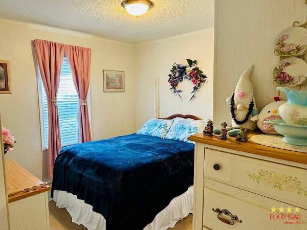 2005 LEGE  Home