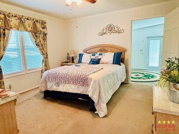2005 LEGE  Home