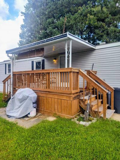 Photo 3 of 10 of home located at 6407 Breezeway Dr Brighton, MI 48114