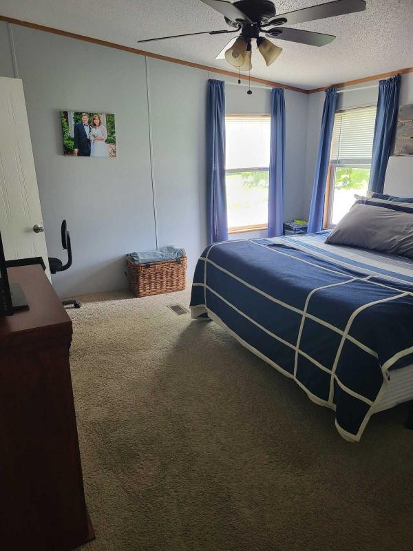 2000 Clayton  Mobile Home
