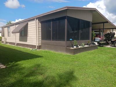 Photo 4 of 37 of home located at 5700 Bayshore Rd. #617 Palmetto, FL 34221
