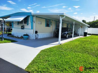 Photo 3 of 19 of home located at 918 Reed Canal, Lot 186 South Daytona, FL 32119