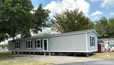 Mobile Home at 209 Maple St. Glenn Heights, TX 75154