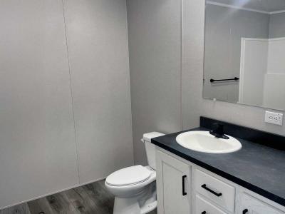 Photo 5 of 6 of home located at 7245 Forest Lake Road Lot 326 Indianapolis, IN 46219