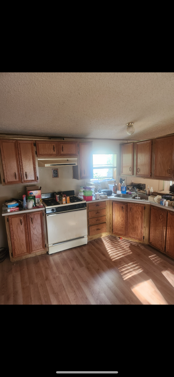 1992 Mobile Home