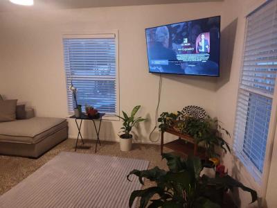 Photo 4 of 11 of home located at 4470 Vegas Valley Drive Las Vegas, NV 89121