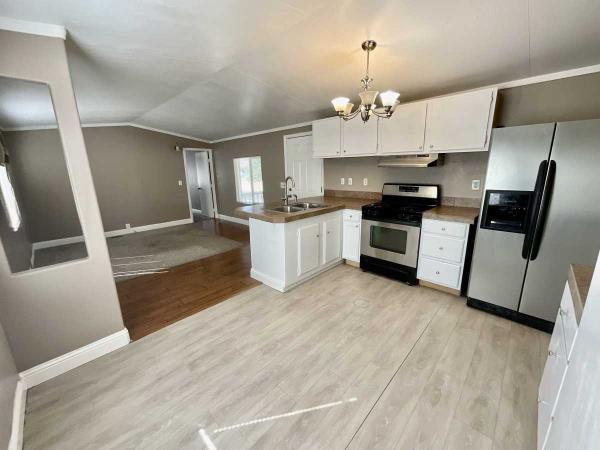 1984 Manatee Champion Manufactured Home