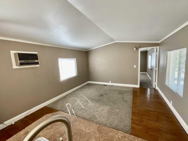 1984 Manatee Champion Manufactured Home