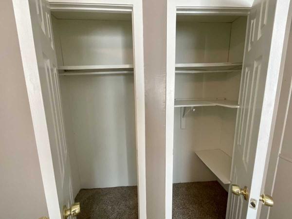 1984 Manatee Champion Manufactured Home