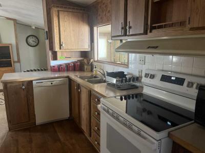 Photo 3 of 28 of home located at 2121 S Pantano Rd #116 Tucson, AZ 85710