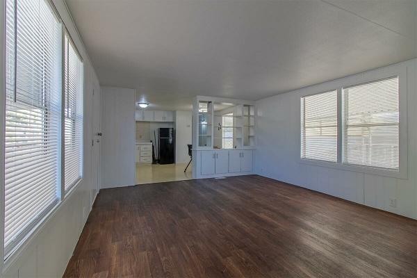 1980 Tamarack Manufactured Home