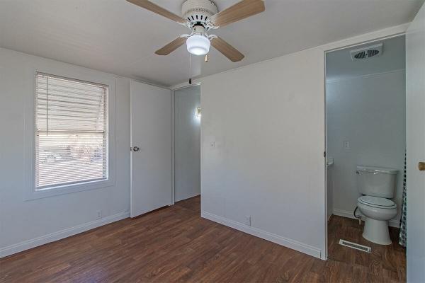1980 Tamarack Manufactured Home