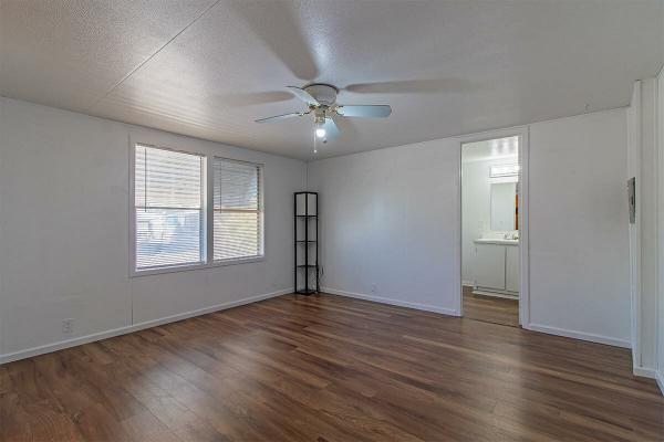 1980 Tamarack Manufactured Home