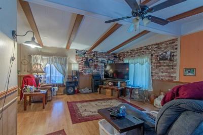 Photo 3 of 17 of home located at 2627 S. Lamb Blvd. Las Vegas, NV 89121