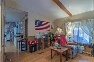 Photo 5 of 17 of home located at 2627 S. Lamb Blvd. Las Vegas, NV 89121