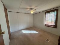 1995 Oakwood Mobile Home