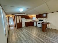 1995 Oakwood Mobile Home