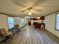 1995 Oakwood Mobile Home