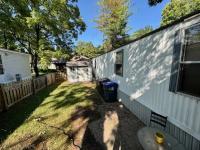 1995 Oakwood Mobile Home
