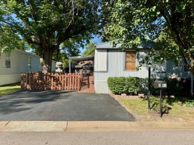 Mobile Home at 96 Veracruz Ct Saint Peters, MO 63376