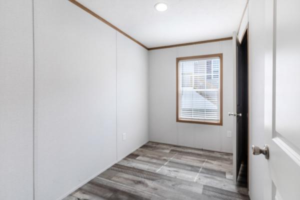 2025 Colony Beacon Manufactured Home