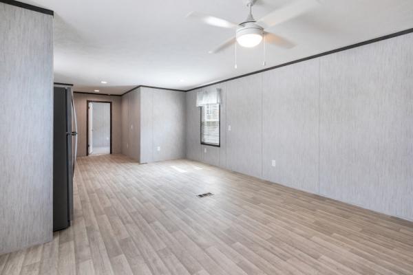 2025 Colony Beacon Manufactured Home