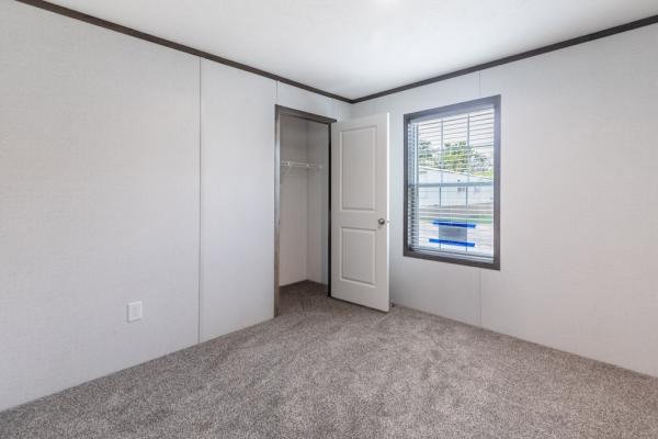 2025 Colony Beacon Manufactured Home