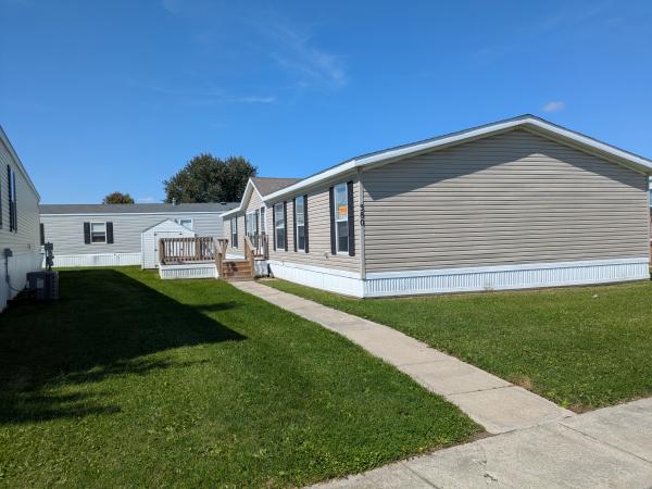 1997 Four Seasons Mobile Home For Sale