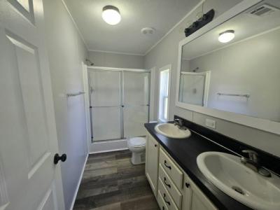 Photo 4 of 10 of home located at 1400 Banana Road, #62 Lakeland, FL 33810