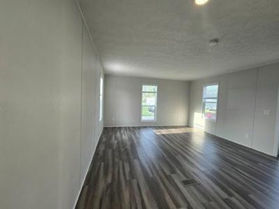Photo 3 of 9 of home located at 925 Hamlet Circle Lakeville, MN 55044