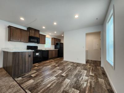 Photo 4 of 15 of home located at 10686 Aldora Miamisburg, OH 45342