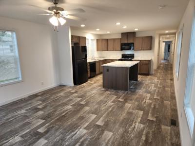 Photo 3 of 11 of home located at 10398 Imperial Crown Miamisburg, OH 45342