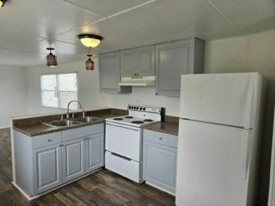Photo 3 of 12 of home located at 1311 Us 92 W, Lot 28 Auburndale, FL 33823