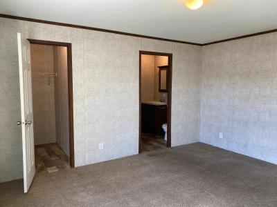 Mobile Home at 2700 Eaton Rapids Rd Box 21 Lansing, MI 48911
