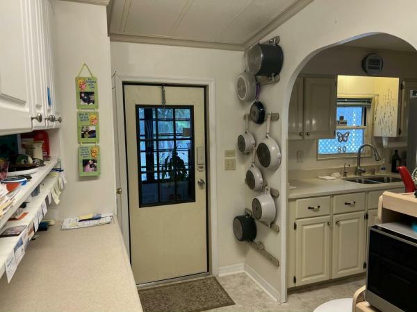 1985 HS TWIN Manufactured Home