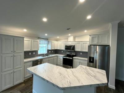 Photo 2 of 20 of home located at 17100 Tamiami Trail #186 Punta Gorda, FL 33955