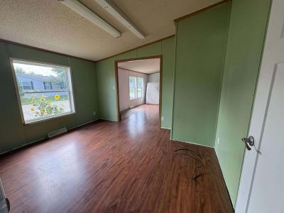 Photo 4 of 9 of home located at 3611 Butternut Dr #282 Holland, MI 49424