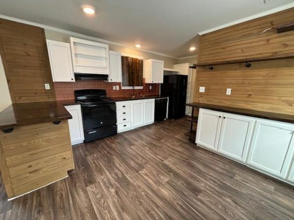 2014 Clayton Homes Inc Mobile Home For Sale