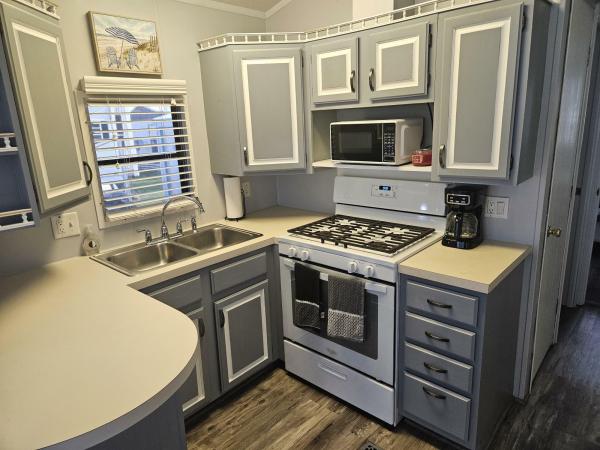 1988 Mobile Home