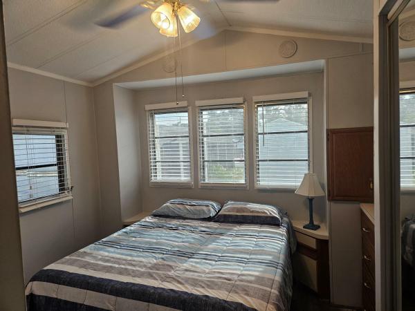 1988  Mobile Home For Sale