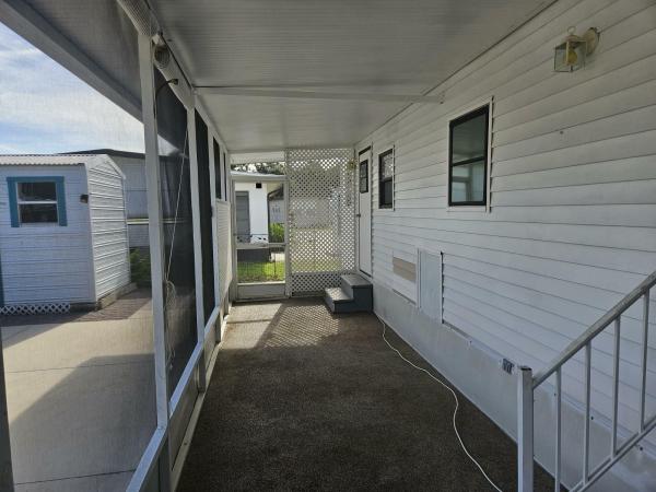 1988  Mobile Home For Sale
