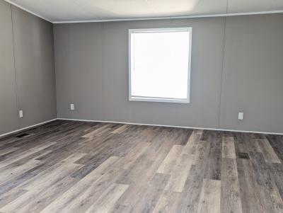 Photo 2 of 8 of home located at 128 Strawberry Junction Ln Lot 376 Valrico, FL 33594