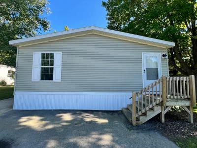 Photo 2 of 30 of home located at 1607 Delaware Drive #16 Sturgeon Bay, WI 54235