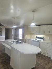 1997 Oakwood Homes Corp Oakwood 1000 Series Mobile Home