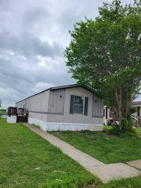 1997 Oakwood Homes Corp Oakwood 1000 Series Mobile Home
