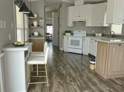 Photo 4 of 19 of home located at 6941 Macdonald Court, Lot 14 Zephyrhills, FL 33541