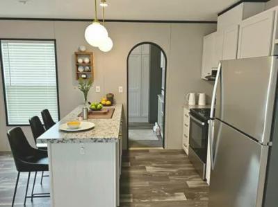 Photo 3 of 22 of home located at 38 Tower Manor Cir W Auburndale, FL 33823