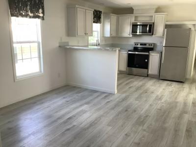 Photo 5 of 14 of home located at 1455 90th Ave Lot 280 Vero Beach, FL 32966