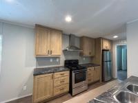 2023 30CEJ16663AH22  Home